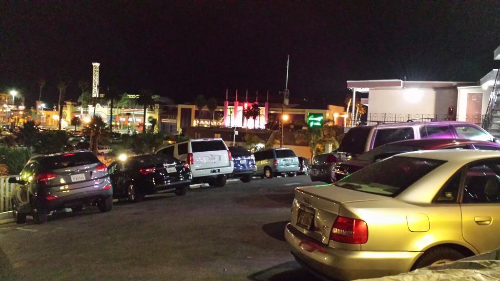 Fireside Inn By The Beach Boardwalk & Bowling Santa Cruz Exterior foto