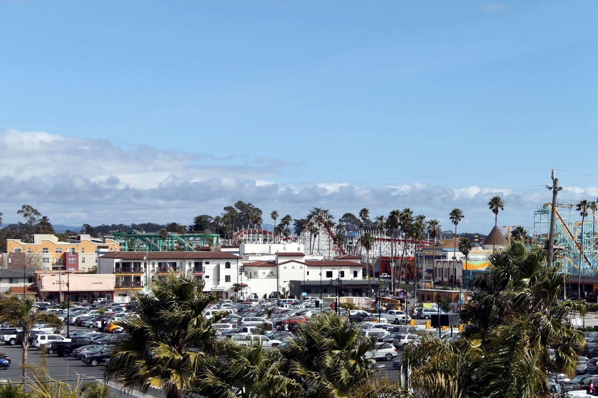 HOTEL FIRESIDE INN BY THE BEACH BOARDWALK BOWLING SANTA CRUZ CA